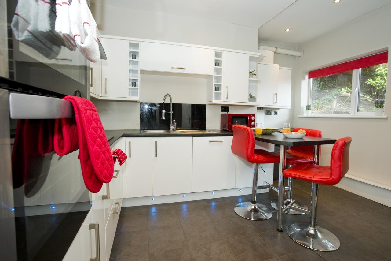 Large 2 Bedroom Apt - Near Beach - Free Parking Bournemouth Exteriér fotografie