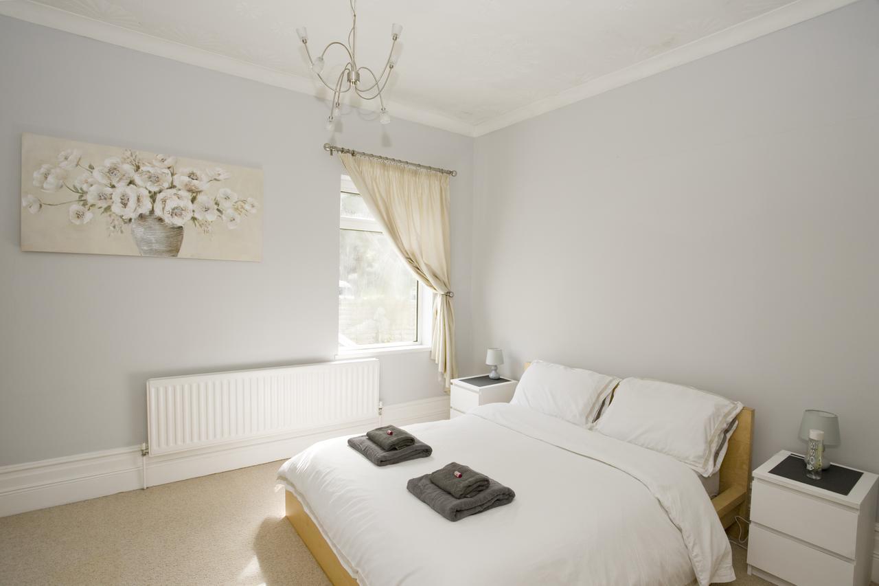 Large 2 Bedroom Apt - Near Beach - Free Parking Bournemouth Exteriér fotografie